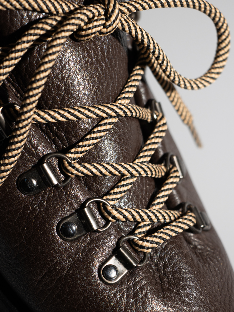 Heritage Derby Brown Grain