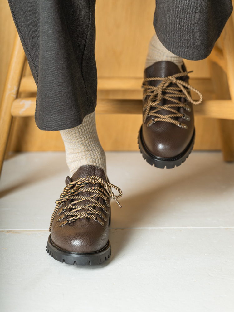 Heritage Derby Brown Grain