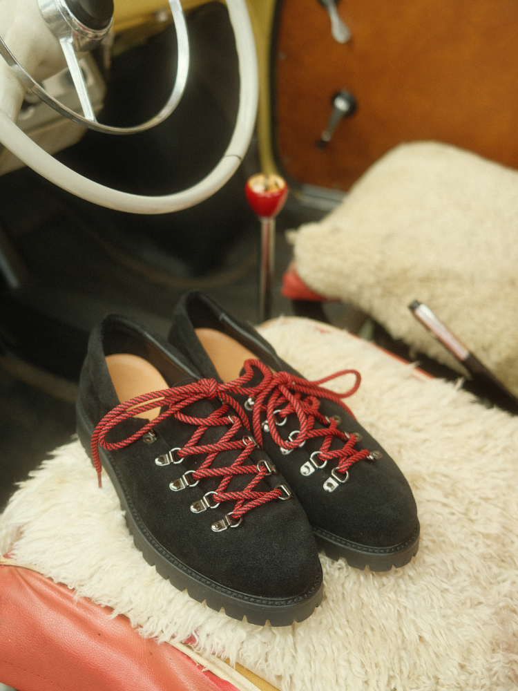 Heritage Derby Black Suede