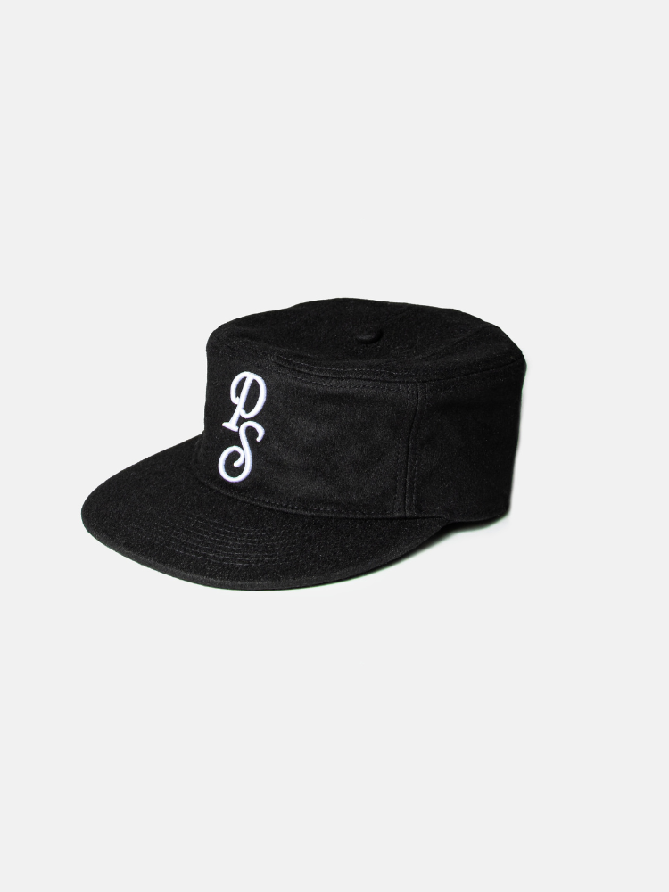 Bestickte Flat-Top-Kappe Schwarz