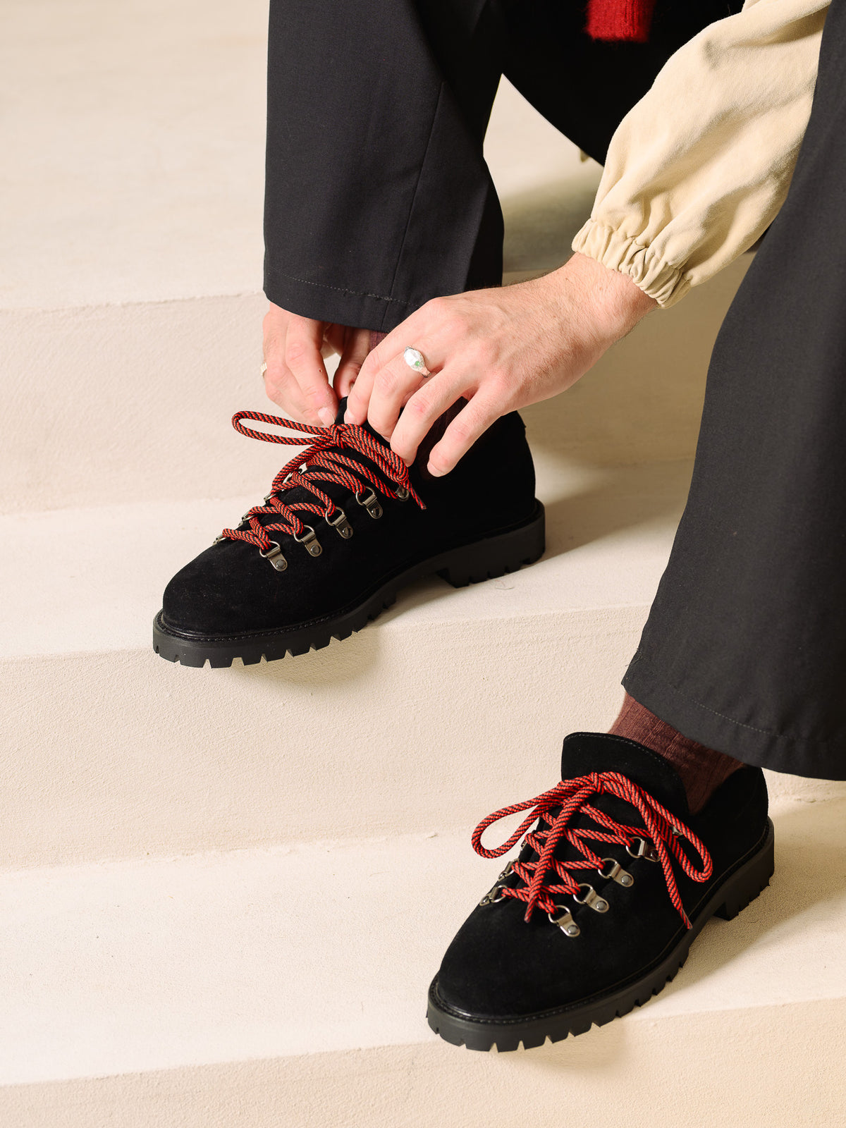 Paper Straight Heritage Derby Black Suede — tying the red rope laces